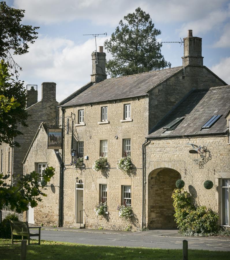 The Kingham Plough Hotel Exterior foto